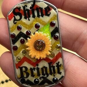 Dog tag resin necklace "Shine Bright" sunflower and rhinestone
